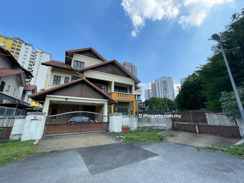 Bungalow House for Sale in Bandar Sunway, Sunway by Gordan Wong - iProperty.com.my