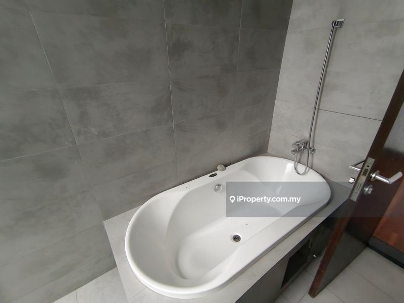 Bungalow House for Sale in Taman Overseas Union (Taman Oug), Jalan Klang Lama (Old Klang Road) by BoBo Lee - iProperty.com.my