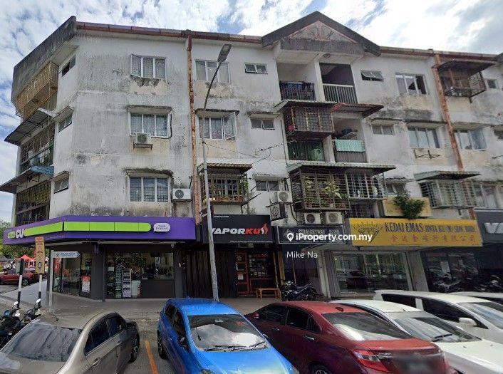 Shop for Rent in Taman Sri Serdang, Seri Kembangan by Mike Na - iProperty.com.my