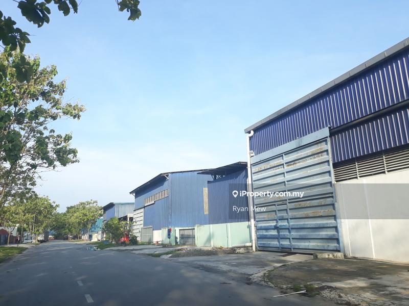 Semi-D Kilang untuk Disewa di TAMAN PUCHONG UTAMA, Puchong oleh Ryan Mew - iProperty.com.my