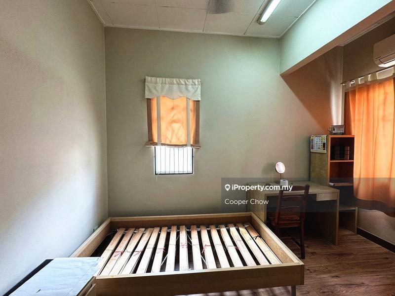 2-storey Terraced House for Sale in Taman Kelana Idaman, Ara Damansara by Cooper Chow - iProperty.com.my