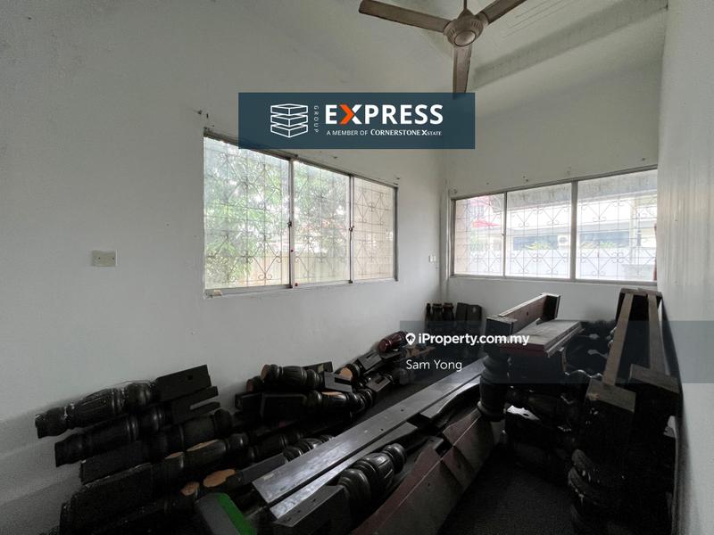 Bungalow House for Sale in Jee Foh 6, Miri by Sam Yong - iProperty.com.my