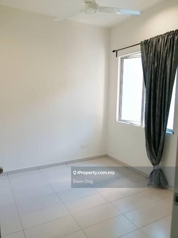Rumah Berkembar untuk Dijual di Semi-D Bayu Suria [End Lot]  Bandar Puncak Alam, Puncak Alam oleh Elwin Ong - iProperty.com.my