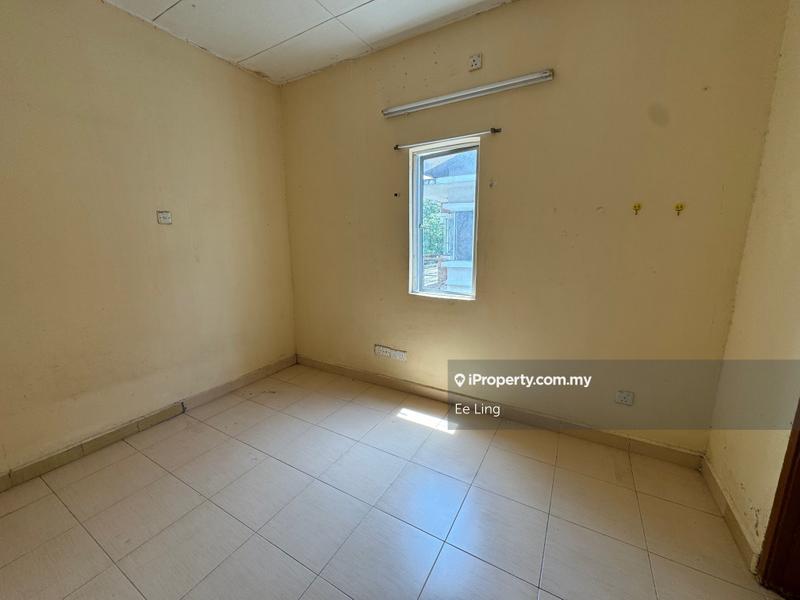 Rumah Berkembar untuk Dijual di Taman Kipark, Puchong oleh Ee Ling - iProperty.com.my
