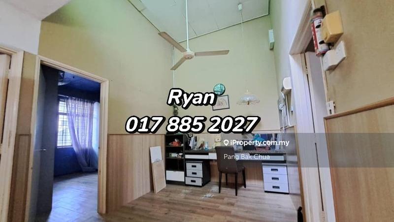 Rumah Teres 2-Tingkat untuk Dijual di Taman Jayamas, Seremban oleh Pang Bak Chua - iProperty.com.my