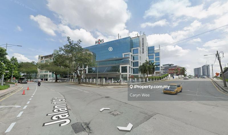 For Sale - MAIN ROAD FRONTAGE with COMMERCIAL VALUE 1.5 acres industrial land for sale at Petaling Jaya