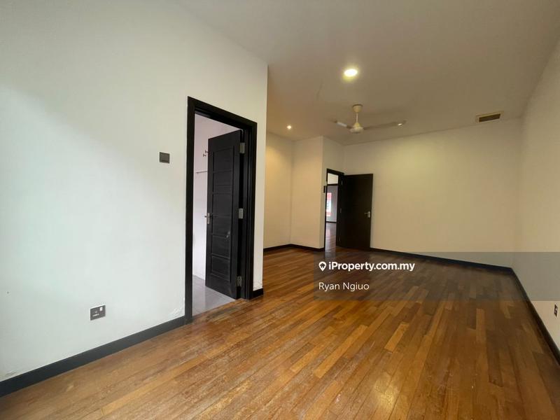 Rumah Berkembar untuk Dijual di Wira Heights, Bandar Sungai Long oleh Ryan Ngiuo - iProperty.com.my