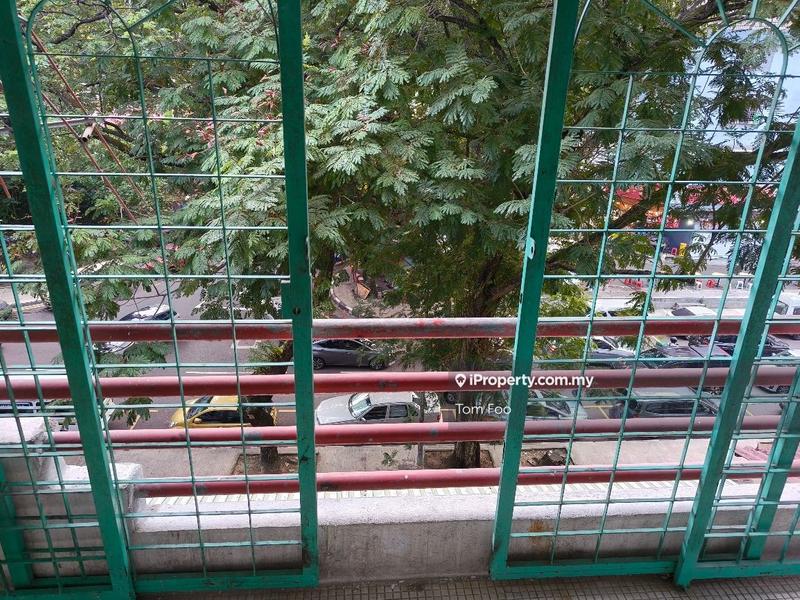 Rumah Pangsa untuk Dijual di Kuchai Entrepreneurs Park oleh Tom Foo - iProperty.com.my