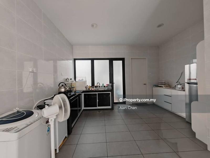 Rumah Berangkai 2 Tingkat untuk Disewa di 16 Sierra, Puchong oleh Alan Chan - iProperty.com.my
