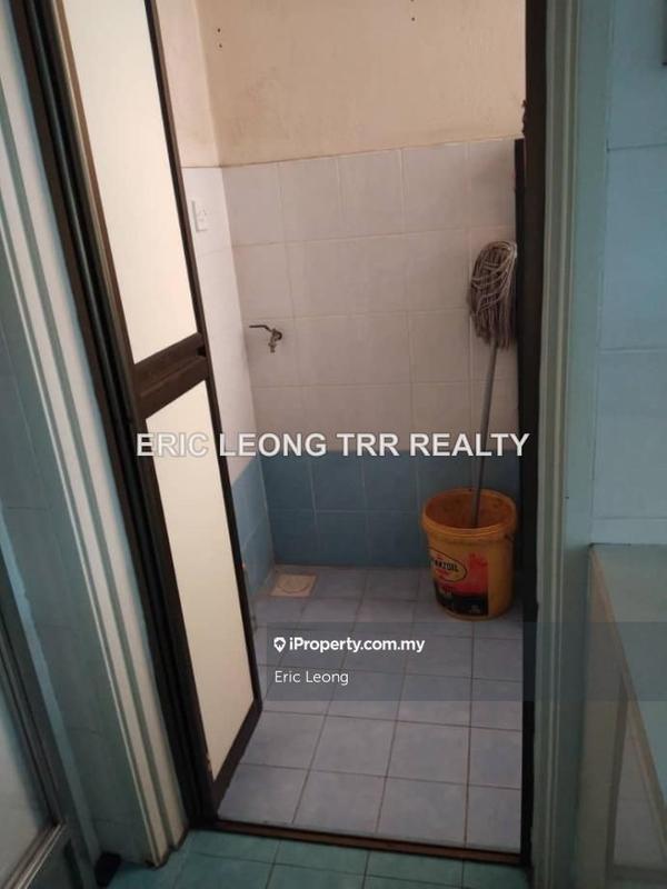 Townhouse for Sale in Taman Lagenda Mas, Cheras by Eric Leong - iProperty.com.my
