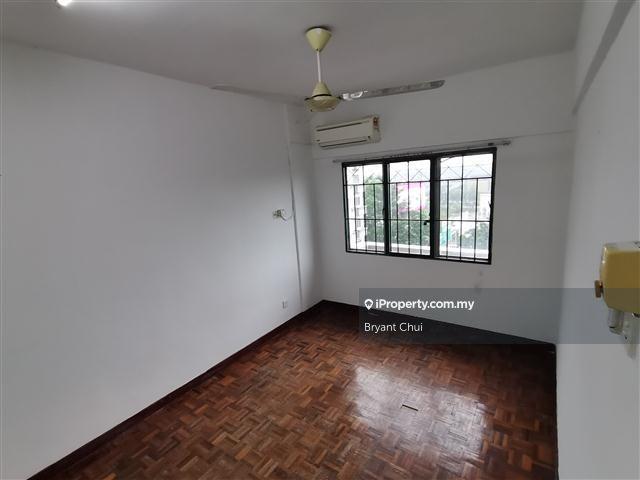 For Sale - Arena Green