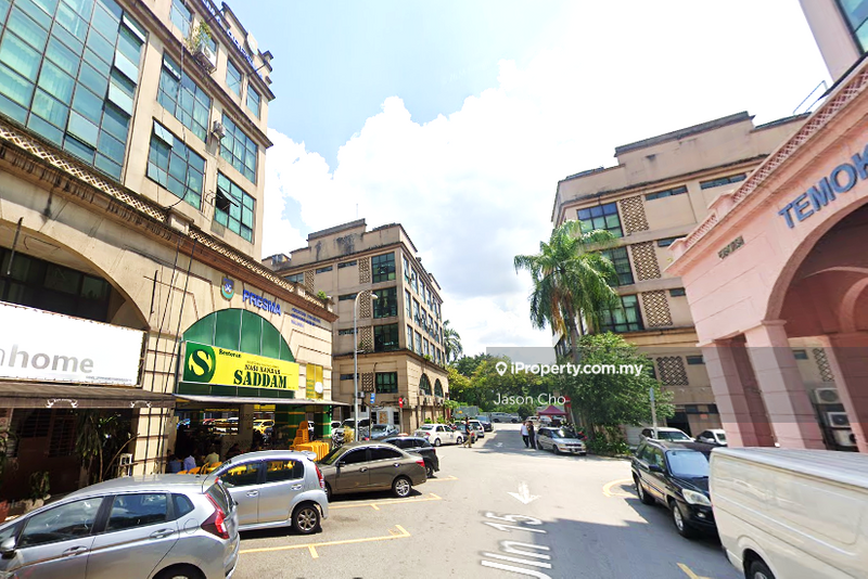 For Sale - BELOW MARKET 6 STOREY CORNER FREEHOLD SHOP WITH LIFT