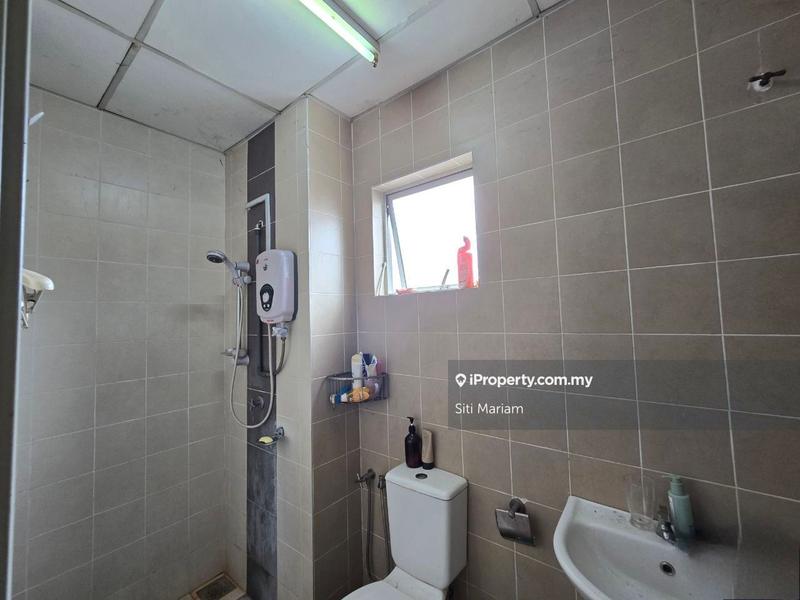 2.5-storey Terraced House for Sale in Seksyen 8, Bangi by Siti Mariam - iProperty.com.my