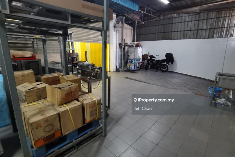 Kilang Teres untuk Dijual di 74bzg, Cheras oleh Jeff Chan - iProperty.com.my