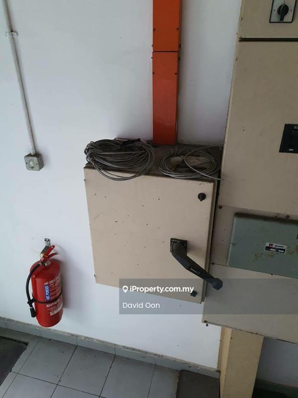 Kilang Terpisah untuk Dijual di Serdang, Seri Kembangan oleh David Oon - iProperty.com.my