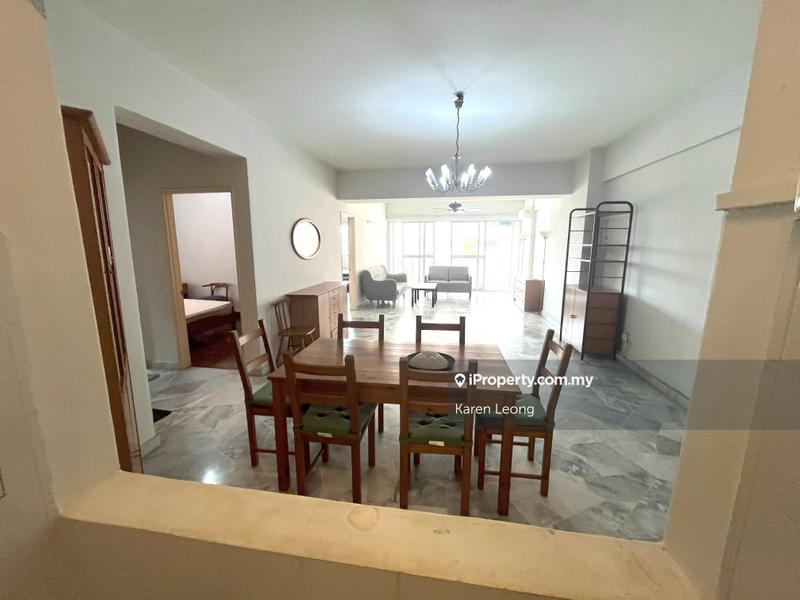 For Sale - Villa Flora