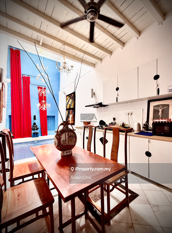 Shop / Office untuk Dijual di Lebuh Chulia, George Town oleh Susan Chia - iProperty.com.my