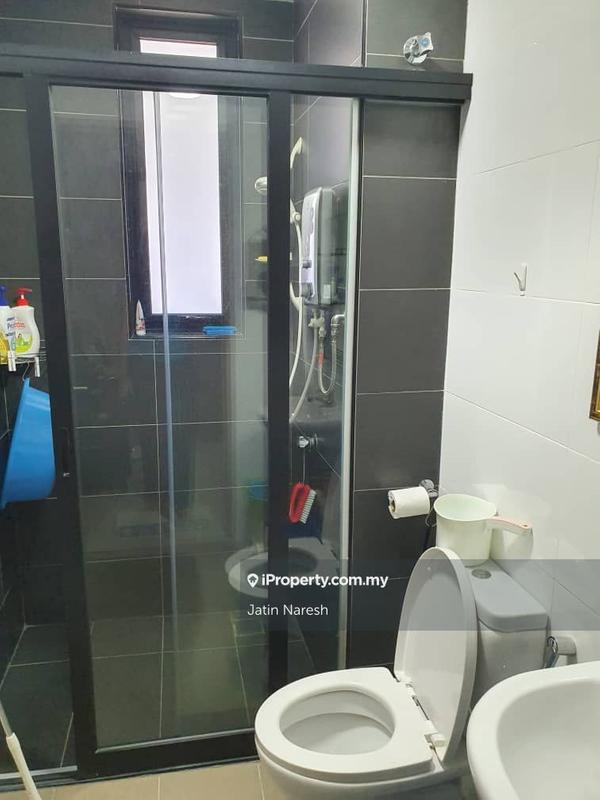 Kediaman Servis untuk Dijual di Paramount Utropolis oleh Jatin Naresh - iProperty.com.my