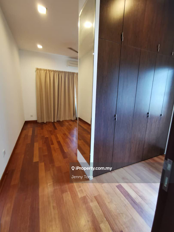 Bungalow House for Sale in Valencia, Sungai Buloh by Jenny Tong - iProperty.com.my