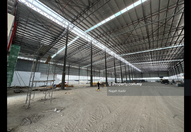 Kilang Terpisah untuk Dijual di Bandar Baru Enstek, Bandar Enstek oleh Najah Kadir - iProperty.com.my