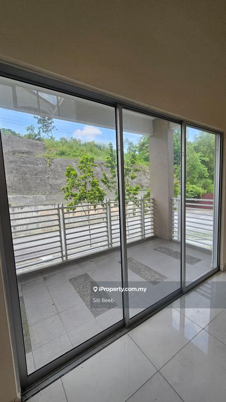Rumah Berkembar untuk Dijual di Bukit Bandaraya, Shah Alam oleh Siti Beeb - iProperty.com.my
