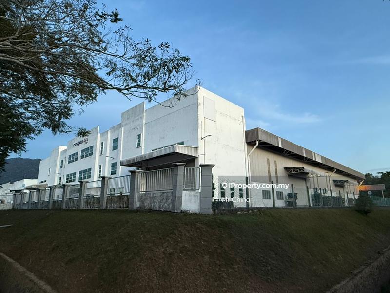 For Rent - 2 Acre Warehouse Factory Office Kawasan Perusahaan Senawang Seremban