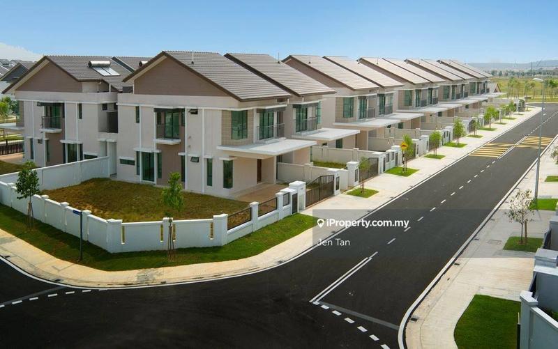 Rumah Berkembar untuk Dijual di Bandar Rimbayu, Telok Panglima Garang oleh Jen Tan - iProperty.com.my