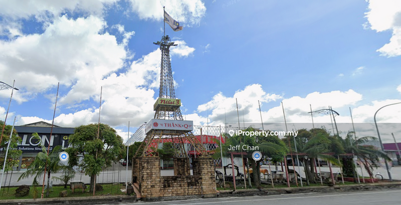 For Sale - ROI 4.7% | NILAI 3 | WHOLESALE CENTRE | FREEHOLD | 3 ADJOINING UNIT | SHOP FOR SALE |