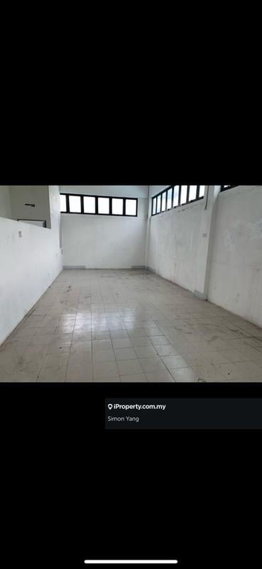 Kilang Berkembar untuk Dijual di Seksyen U8, Shah Alam oleh Simon Yang - iProperty.com.my