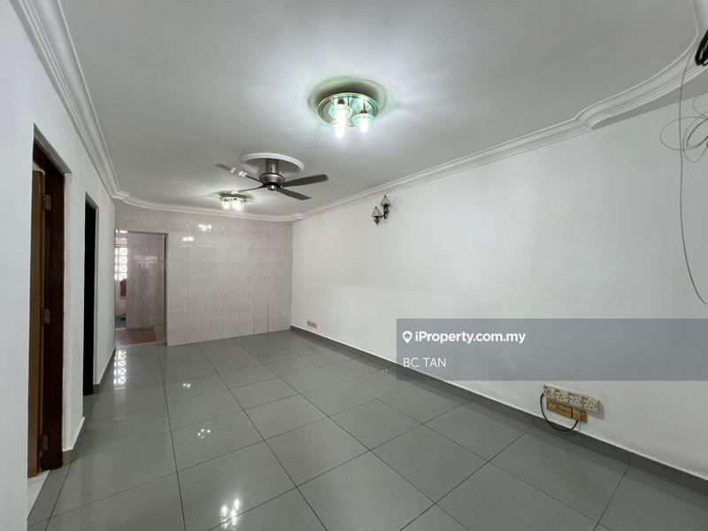 For Sale - Pelangi Magna