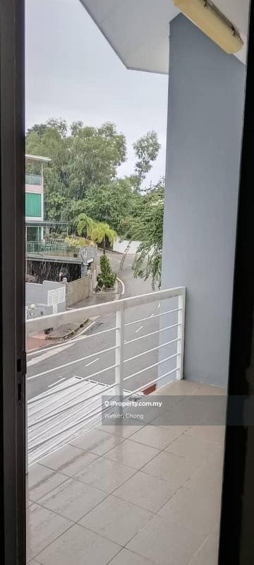 3-storey Terraced House for Sale in Shamrock beach 3stry terrace linked house, Batu Feringghi by Winson Chong - iProperty.com.my