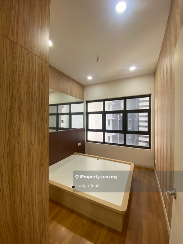 For Sale - Lakeville Residence