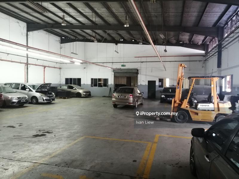 Semi-D Factory for Sale in Taman Sri Serdang, Seri Kembangan by Ivan Liew - iProperty.com.my