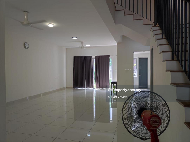 3-storey Terraced House for Sale in 402a6, Telok Panglima Garang by Susan Gwee - iProperty.com.my