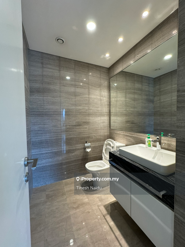Kediaman Servis untuk Dijual di The Sentral Residences oleh Tinesh Naidu - iProperty.com.my