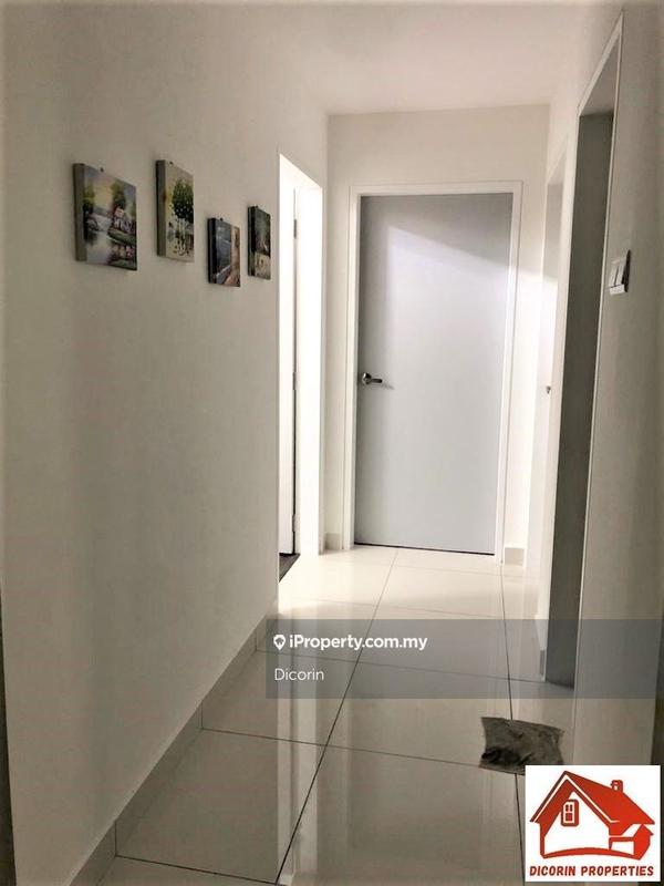 Condominium for Rent in Vertu Resort by Dicorin - Room Corridor - iProperty.com.my