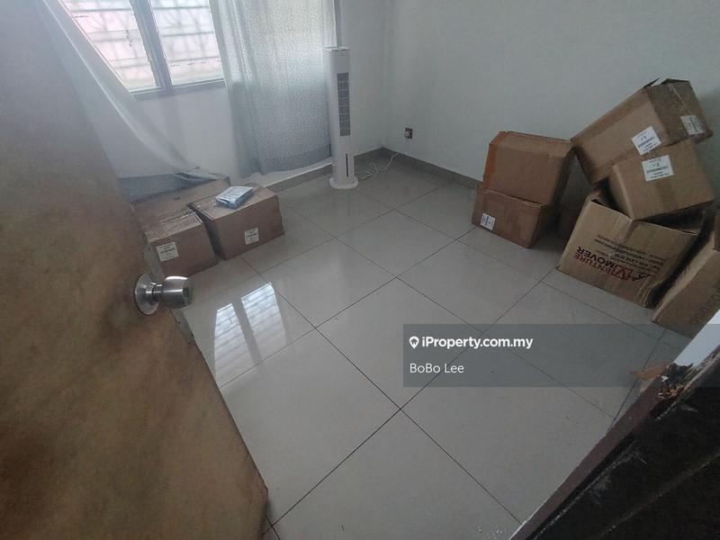 2-storey Terraced House for Sale in Taman Overseas Union (Taman Oug), Jalan Klang Lama (Old Klang Road) by BoBo Lee - iProperty.com.my