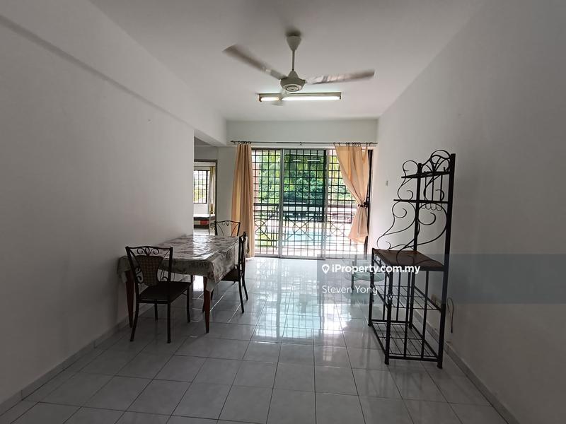 For Sale - Forest Green