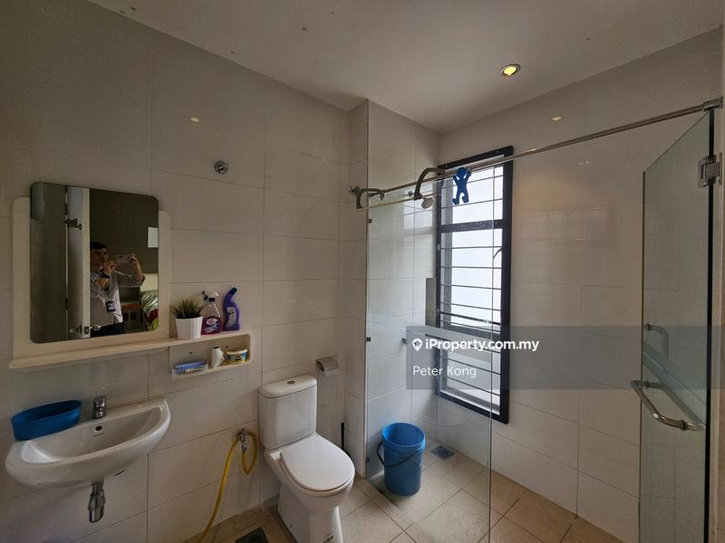 Rumah Berangkai 3 Tingkat untuk Dijual di Taman Putra Prima, Puchong oleh Peter Kong - iProperty.com.my
