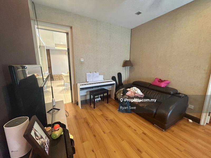 Condominium for Sale in Papillon Desahill Condominium by Ryan Swe - iProperty.com.my