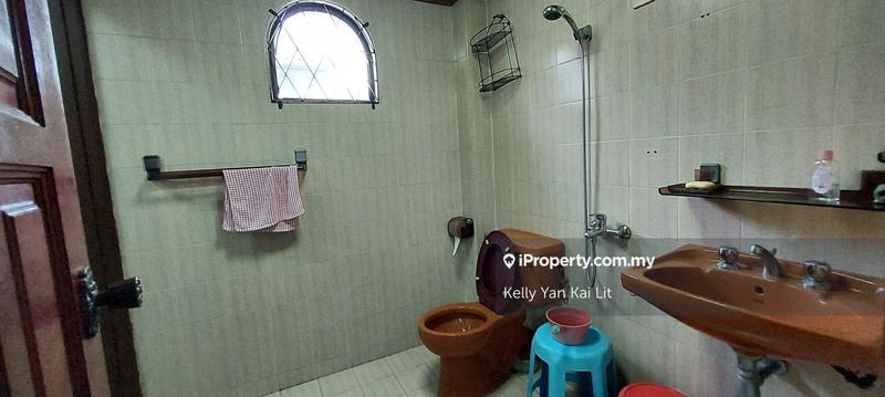 Banglo untuk Dijual di 4a1mr, Ampang oleh Kelly Yan Kai Lit - iProperty.com.my