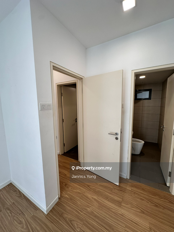 For Rent - Lakefront Residence