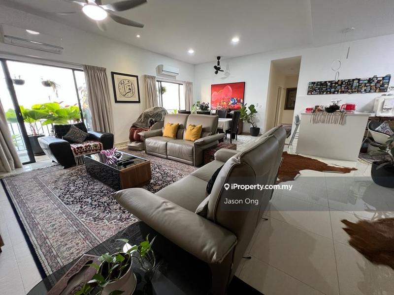 For Sale - The Hamilton