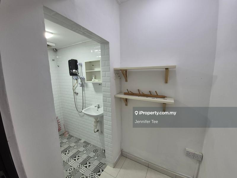 Rumah Berangkai 1 Tingkat untuk Disewa di Seksyen 8, Petaling Jaya oleh Jennifer Tee - iProperty.com.my