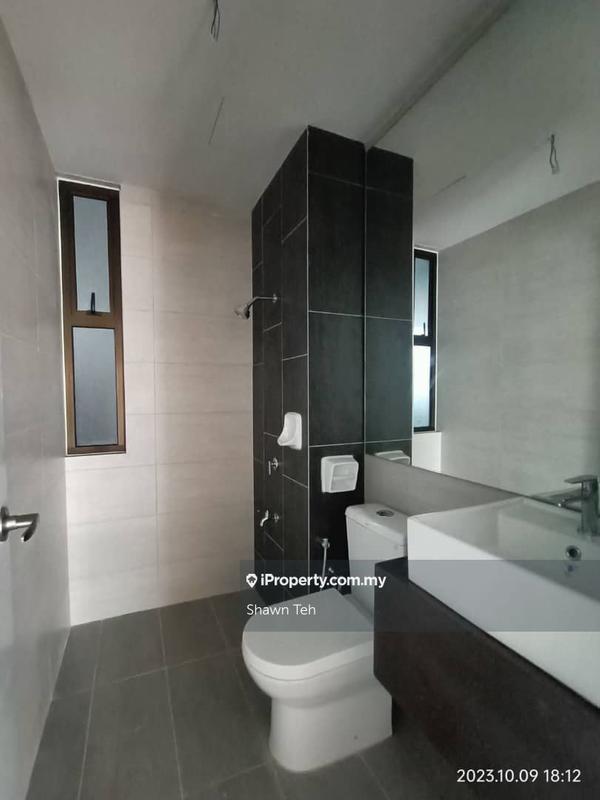 Kondominium untuk Dijual di Admiral Residences oleh Shawn Teh - iProperty.com.my