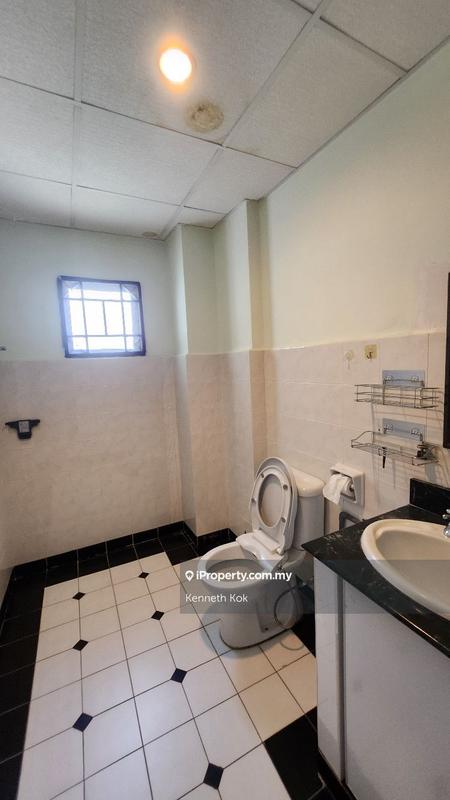 Condominium for Sale in Marina Bay Admiral Cove by Kenneth Kok - iProperty.com.my