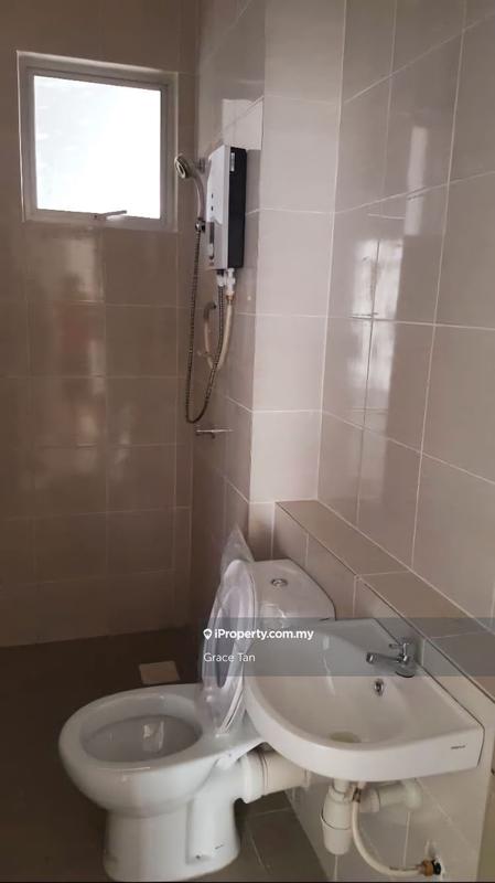 Kediaman Servis untuk Dijual di Residensi Setia Impian oleh Grace Tan - iProperty.com.my