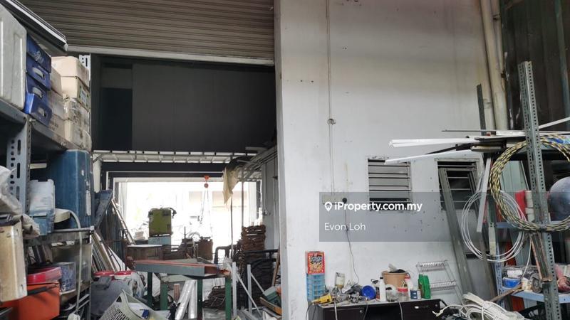 Kilang Teres untuk Dijual di Bandar Pinggiran Subang, Shah Alam oleh Evon Loh - iProperty.com.my