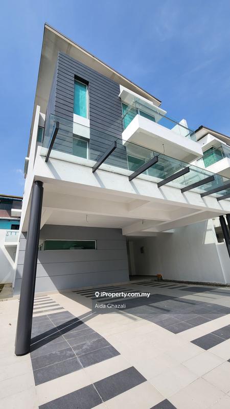 Semi-Detached House for Sale in Damansara Damai, Petaling Jaya by Aida Ghazali - iProperty.com.my