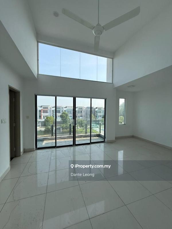 Rumah Berangkai 3 Tingkat untuk Dijual di Taman Sri Tanjung, Semenyih oleh Dante Leong - iProperty.com.my